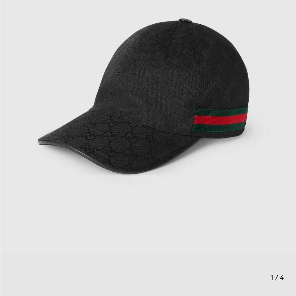 Vintage Gucci Black Strapback Cap with Red and Green Web Accent 90’s style